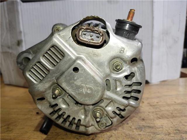 YLE101500 Alternador comprar Girona