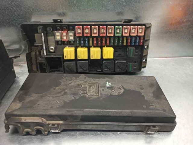 YQE103800 Land Rover