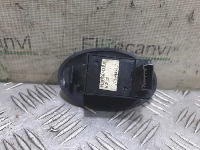 YUD100741PUY Rover