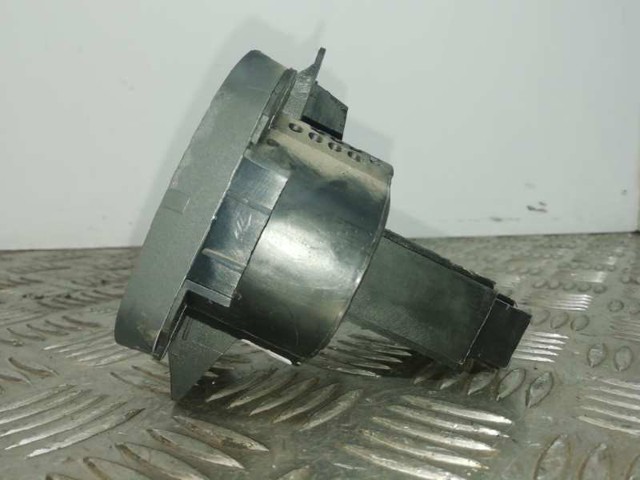 YUD501480PVJ LAND ROVER Interruptor de luces en el tablero comprar Alcalá