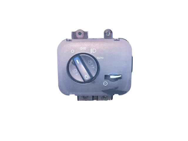 YUD501480PVJ Interruptor de luces en el tablero  comprar en Reus