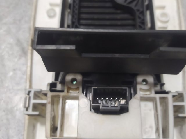 YUD501710 LAND ROVER Joystick multifunción  disponible Vigo