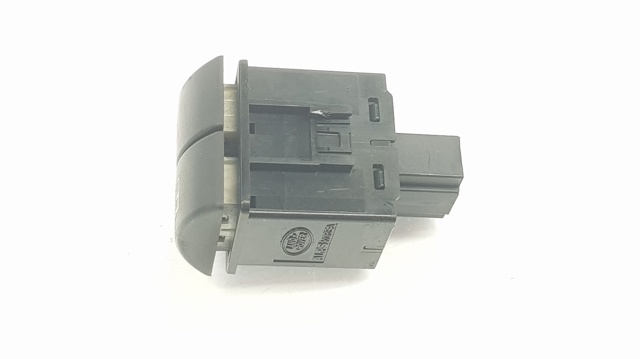 YUG500420 Land Rover