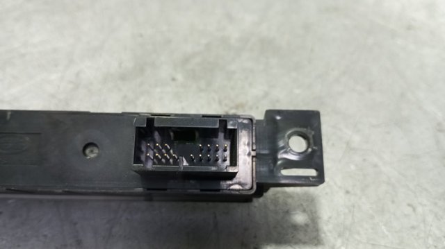 YUL500570WUX Botón de emergencia  disponible Utrera