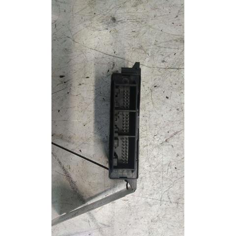 LAND ROVER YWC500313 Módulo de control del asistente de aparcamiento comprar Barcelona