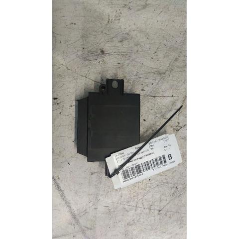 YWC500313 LAND ROVER Módulo de control del asistente de aparcamiento  disponible Ourense