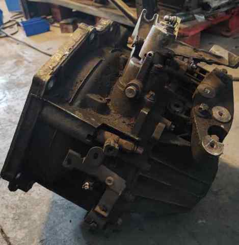 Z17DTR OPEL Motor completo  comprar en Jaén