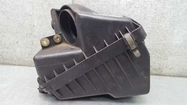 Carcasa del filtro de aire ZL0113320B MAZDA