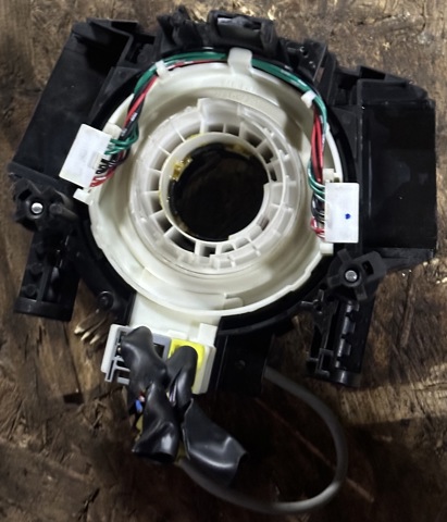 B5567BH00A Anillo AIRBAG del volante  comprar en Reus