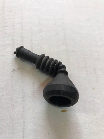 VAG 443906102G Cola de escape comprar Tarragona