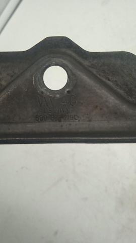 5Q0803219C VAG Montaje De Bateria (Soporte)  en stock Córdoba