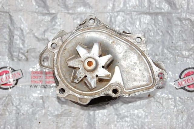 1610028040 TOYOTA Bomba de agua  en stock Gandía