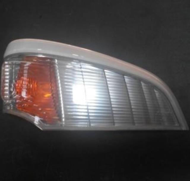 Piloto intermitente derecho Mitsubishi MK427118 precio, desde 62,10 EUR
