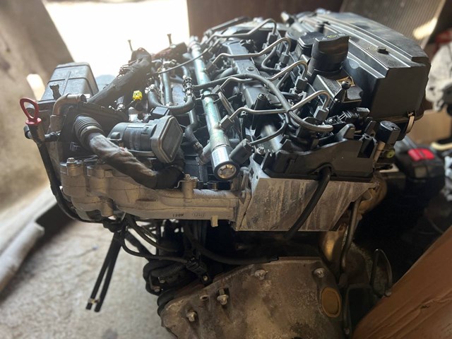 OM646811 Mercedes Motor completo