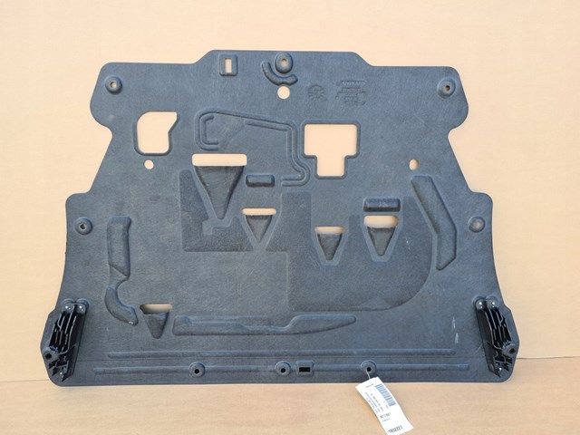 Protector antiempotramiento del motor  Volvo 31378306