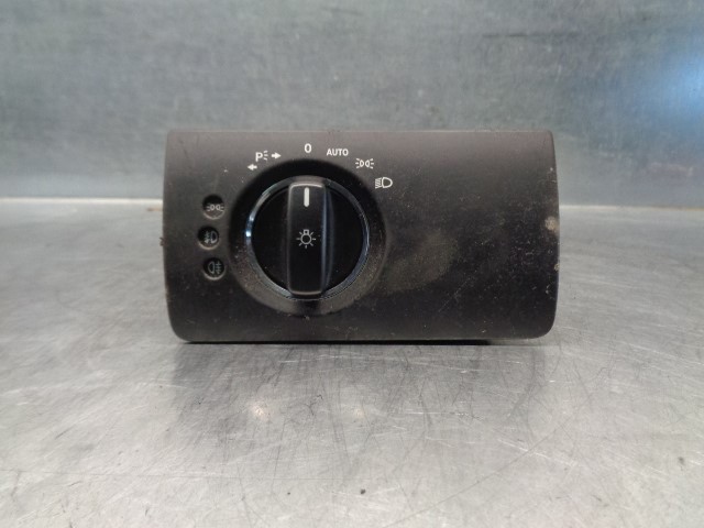 Comprar A1645453004 Mercedes Interruptor de luces en el tablero
