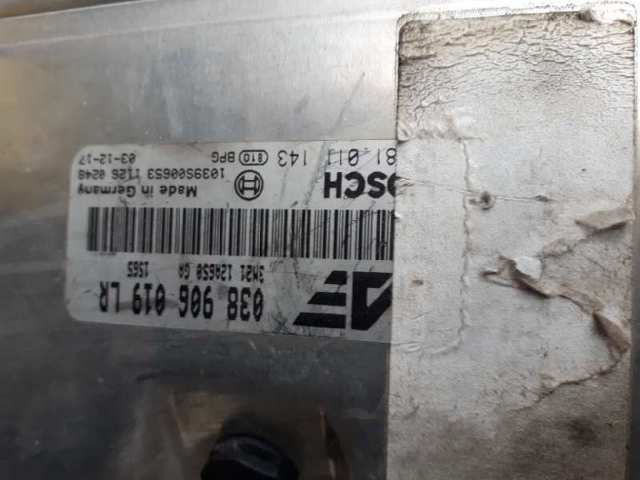 Módulo de control del motor Ford 038906019LR