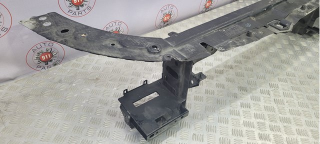 Comprar LR084610 Land Rover Soporte de radiador