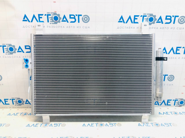 Comprar 606NS2074 TYC Condensador de aire acondicionado