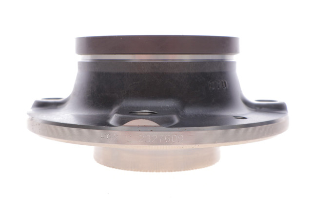 Cubo de rueda trasero XTGB41515 SNR