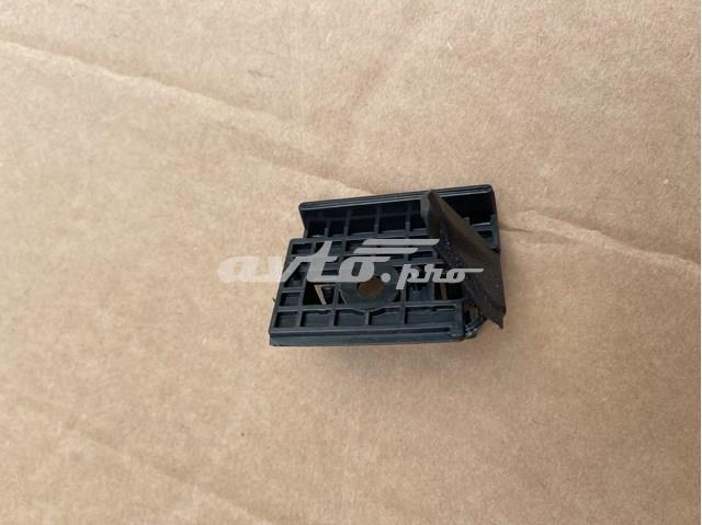 108417200F Tesla Motors soporte deparachoques delantero derecho