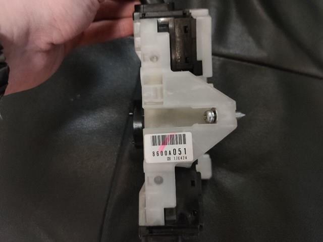 17B153 Mitsubishi 