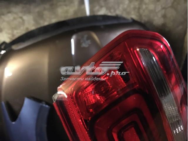 Piloto trasero derecho Peugeot/Citroen 9818810280 precio, desde 149,56 EUR