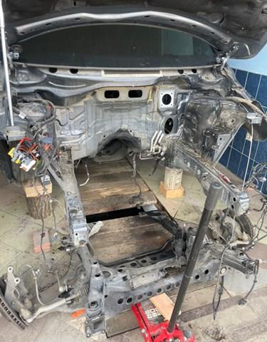 Mangueta delantera derecha Mercedes A4473300720 precio, desde 281,69 EUR