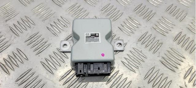 PYFL18561 Mazda Módulo de control del motor de la bomba de combustible