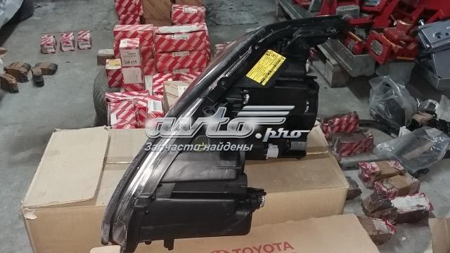 8114548240 Toyota faro derecho