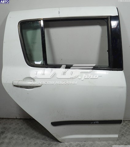 6800362J00 Suzuki puerta trasera derecha