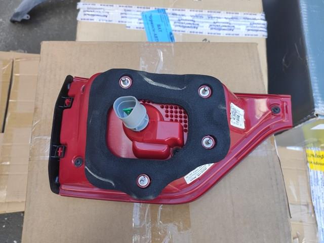 92406F1601 Hyundai/Kia Piloto trasero interior derecho