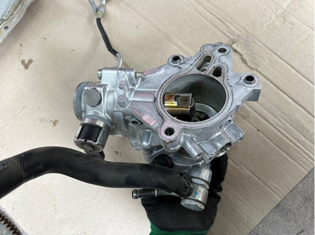 Bomba de inyección para Mazda CX-30  DM
