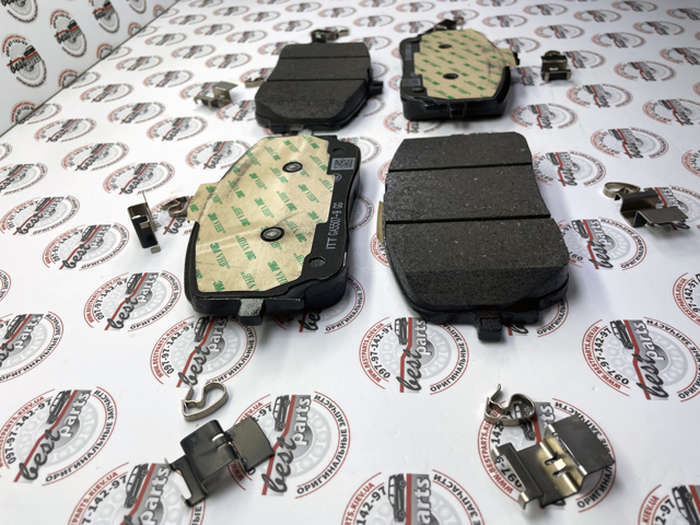 Pastillas de freno delanteras Mercedes A0004216302