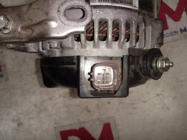 Alternador 1042102320 Toyota