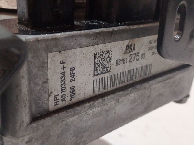 9818127580 Toyota 