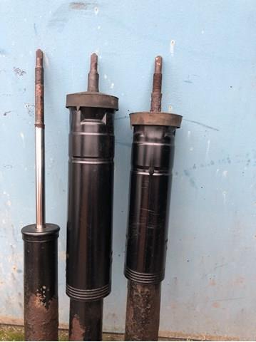 2103260398 Mercedes Amortiguador trasero derecho