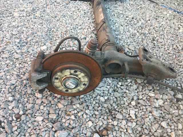 Puente trasero para Peugeot 208  CA, CC