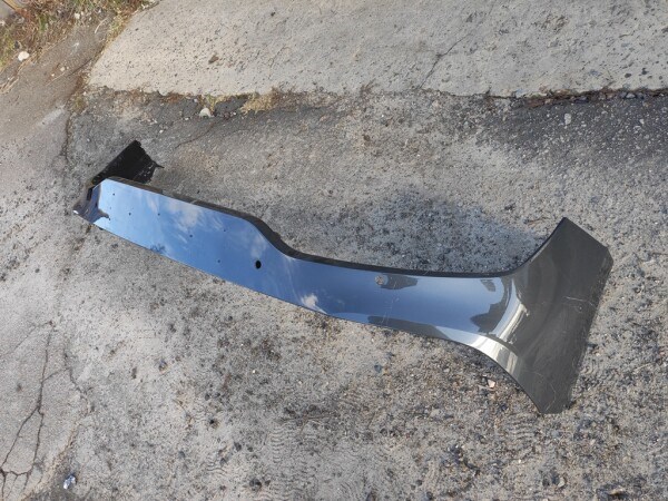 Listón embellecedor/protector, parachoques delantero Hyundai/Kia 86510R2010
