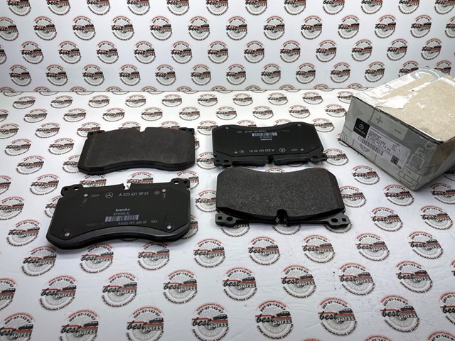  Mercedes A0004211602