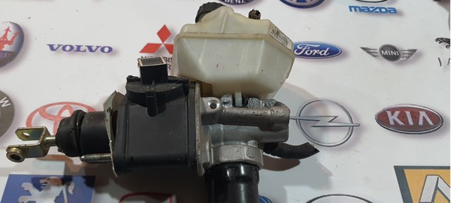 Cilindro principal de freno Mercedes 0004300312