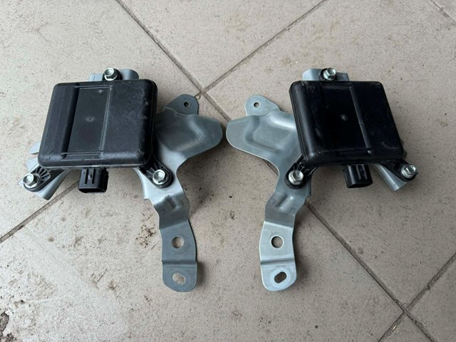 KB8C67Y30P Mazda 