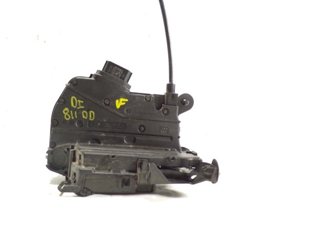 805022764R Renault (RVI) cerradura de puerta delantera derecha
