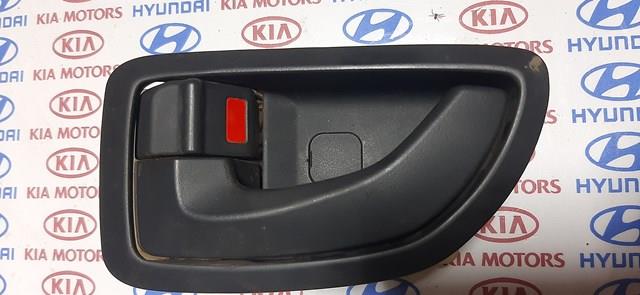 826122E000WK Hyundai/Kia