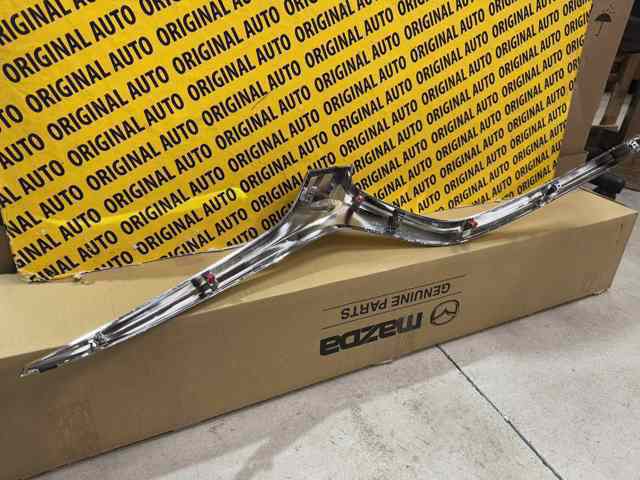 Comprar GSH7507K0D Mazda Moldura izquierda de la parrilla del radiador