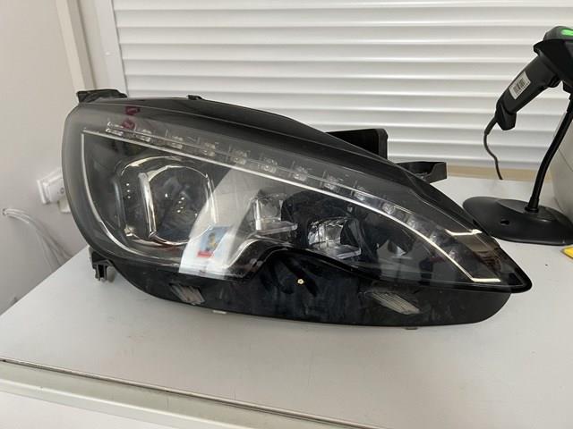 Faro derecho Peugeot/Citroen 9677832380 precio, desde 803,00 EUR
