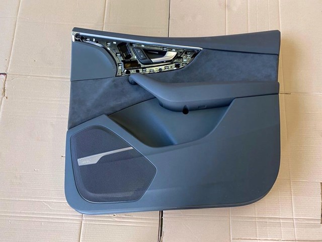 Guarnecido interior de puerta delantera derecha 4M0867104BWFA VAG