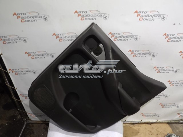 Guarnecido de puerta trasera derecha Nissan Navara NP300 (D40M)