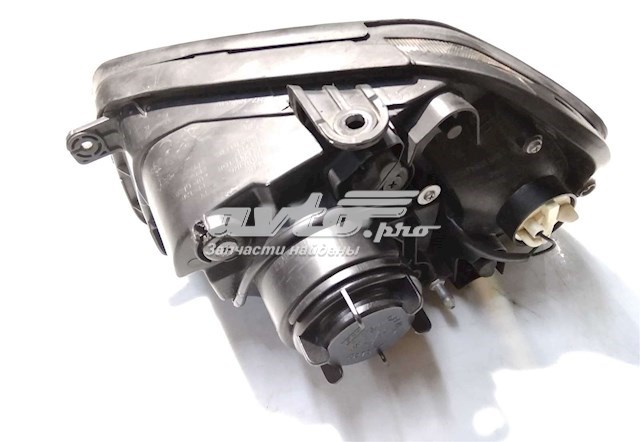 921023C520 Hyundai/Kia faro derecho