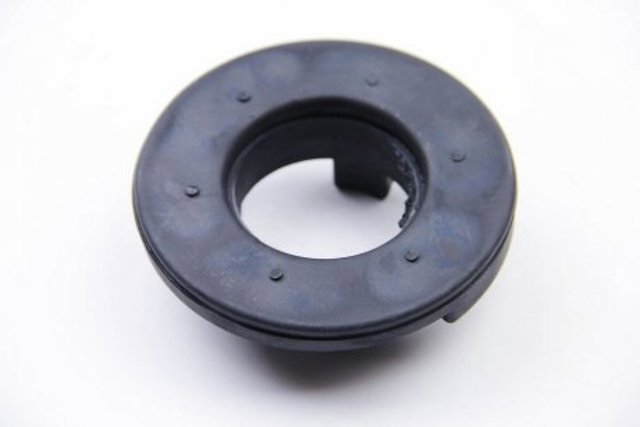 Comprar BC0253 Bcguma Aislador de resorte trasero superior